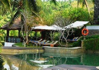 фото отеля Surya Samudra Private Retreats