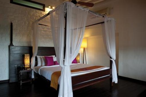 фото отеля Surya Samudra Private Retreats