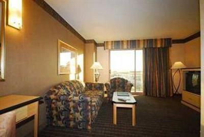 фото отеля Embassy Suites Convention Center Las Vegas