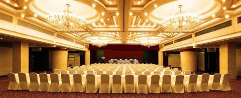 фото отеля Rendezvous Merry Hotel Shanghai