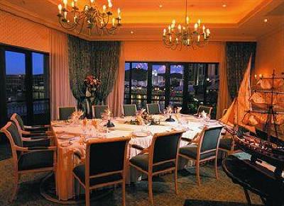 фото отеля Labourdonnais Waterfront Hotel