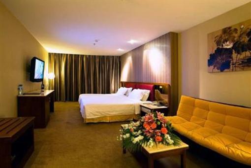 фото отеля L Hotels Lianhua Branch
