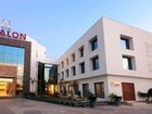 фото отеля Avalon Hotel & Banquets