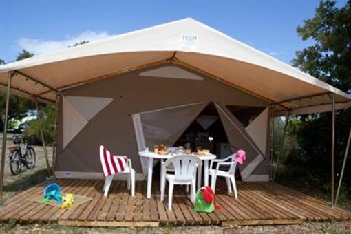 фото отеля Camping Parc des Allais Trogues