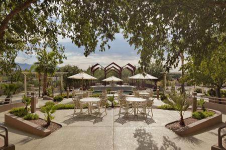 фото отеля Hilton Tucson East