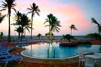фото отеля Islander Resort