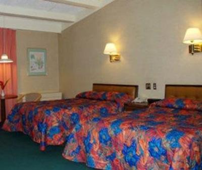 фото отеля Plymouth Bay Inn & Suites