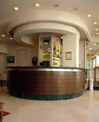 фото отеля V7 Hotel