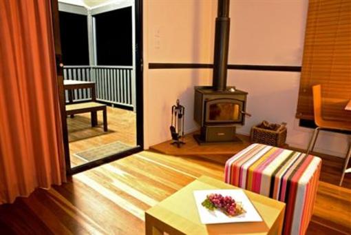 фото отеля Ocean View Estates Winery Restaurant & Vineyard Cottages