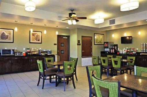 фото отеля Best Western Plus DeSoto Inn & Suites