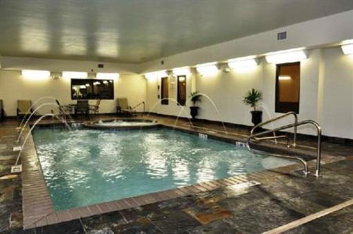 фото отеля Best Western Plus DeSoto Inn & Suites