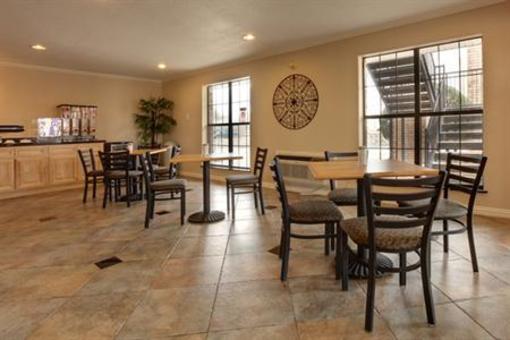 фото отеля Americas Best Value Inn & Suites Desoto