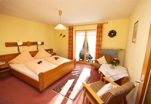 фото отеля Gaestehaus Schmid