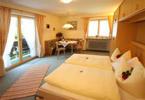 фото отеля Gaestehaus Schmid