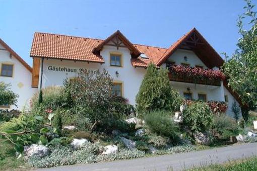 фото отеля Gastehaus Fam. Bucsek