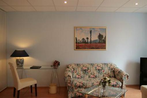 фото отеля Stadtresidenz Suite Hotel
