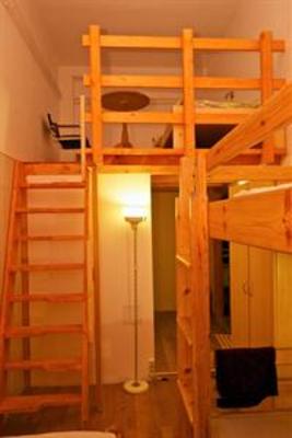 фото отеля Red Bus Hostel
