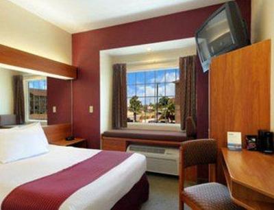 фото отеля Microtel Inn & Suites Aransas Pass