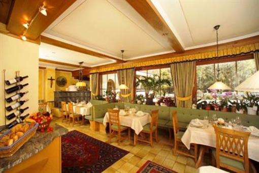 фото отеля Hotel Pension Burgschrofn