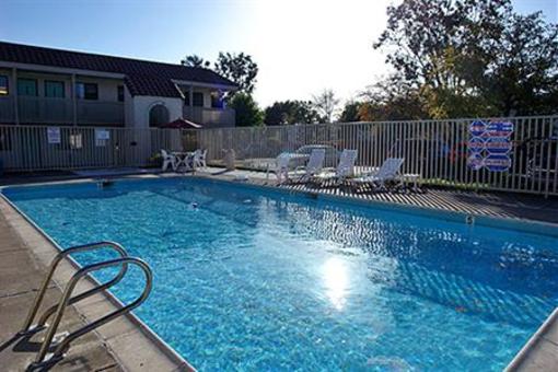 фото отеля Motel 6 Petaluma