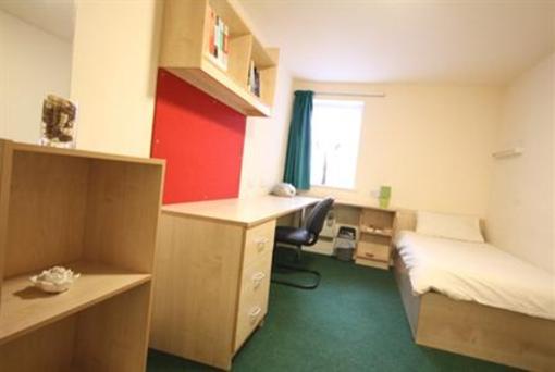 фото отеля Opal Court Student Accommodation Liverpool