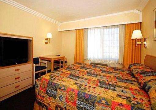 фото отеля Rodeway Inn Azusa