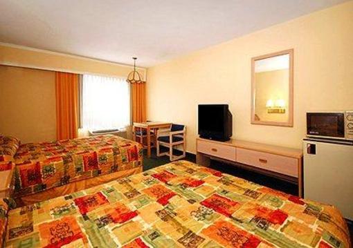 фото отеля Rodeway Inn Azusa