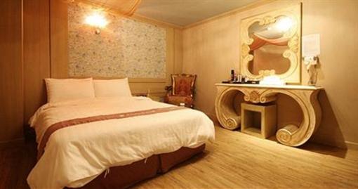 фото отеля Cosmos Tourist Hotel