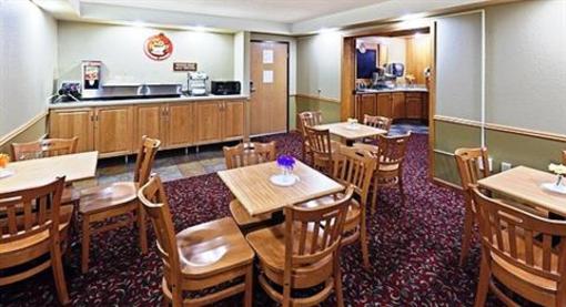 фото отеля AmericInn Lodge & Suites Bemidji