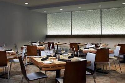 фото отеля The Westin Calgary