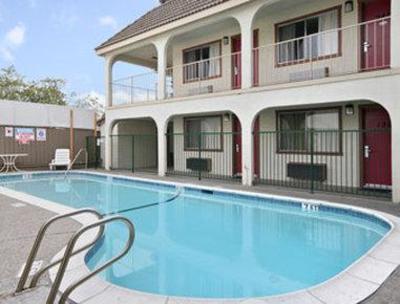 фото отеля Ramada Limited Gilroy