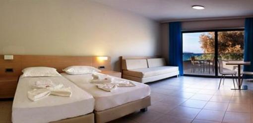 фото отеля Nautilus Bay Hotel