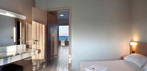 фото отеля Nautilus Bay Hotel