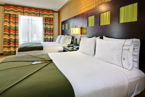 фото отеля Holiday Inn Express Hotel & Suites Desoto