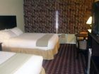 фото отеля Econo Lodge Inn & Suites Wheeling East Triadelphia