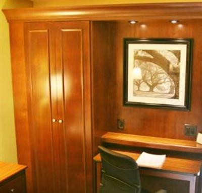 фото отеля Hampton Inn Cleveland Westlake