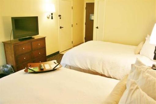 фото отеля Hampton Inn Cleveland Westlake