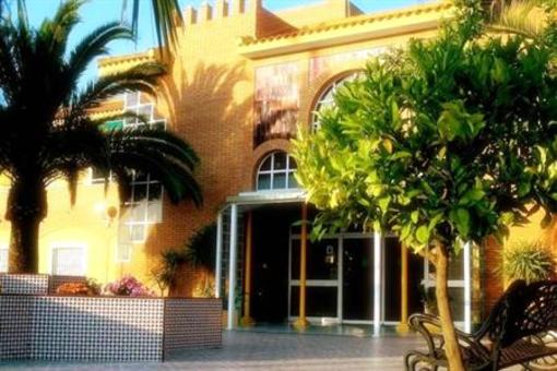 фото отеля Hotel Torre de los Guzmanes La Algaba