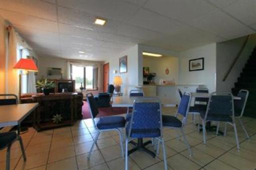 фото отеля Americas Best Value Inn Escanaba