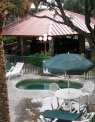 фото отеля Family Garden Inn