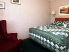 фото отеля Econo Lodge Inn & Suites Dubuque