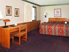 фото отеля Econo Lodge Inn & Suites Dubuque