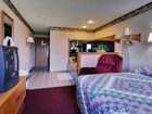 фото отеля Econo Lodge Inn & Suites Dubuque