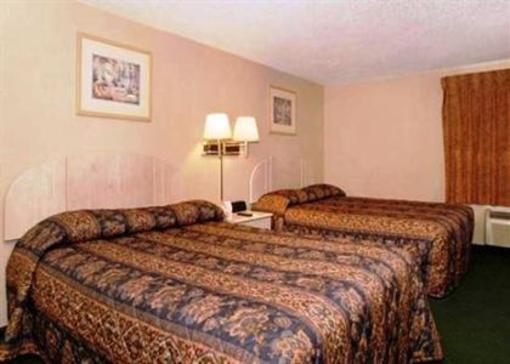 фото отеля Days Inn & Suites Glenmont