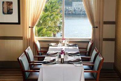 фото отеля Westin Savannah Harbor Golf Resort & Spa