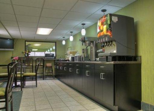 фото отеля Econo Lodge West Sweetwater