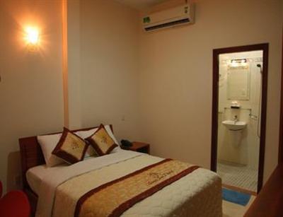 фото отеля Giang Son Hotel 2