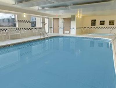 фото отеля Fargo-Days Inn and Suites 19th Avenue