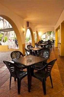 фото отеля Isdabe Complejo Residencial Estepona