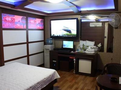 фото отеля Picasso Motel Jongno